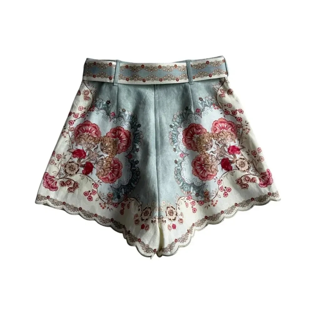 Daylight Tuck Linen Shorts